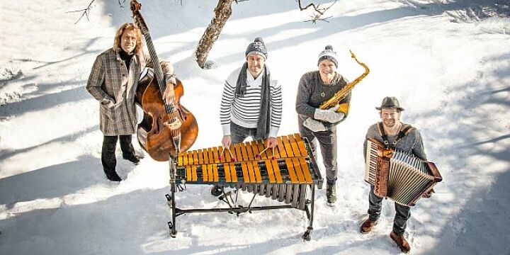 Musiker im Schnee